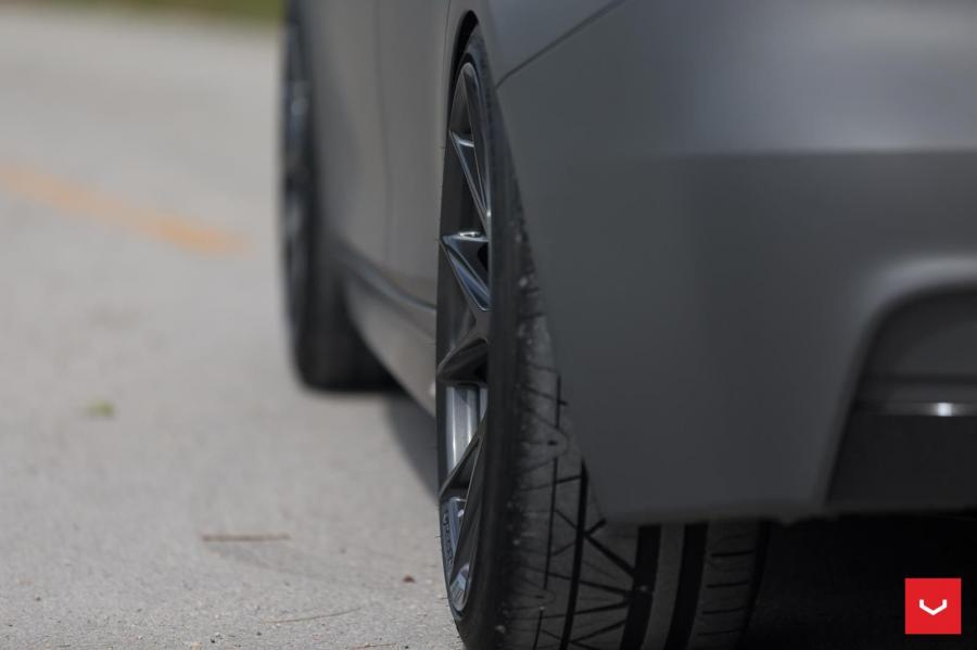  BMW 328i Sedan on Vossen Wheels (VFS-6) 2016 года  (фото 31 из 47)